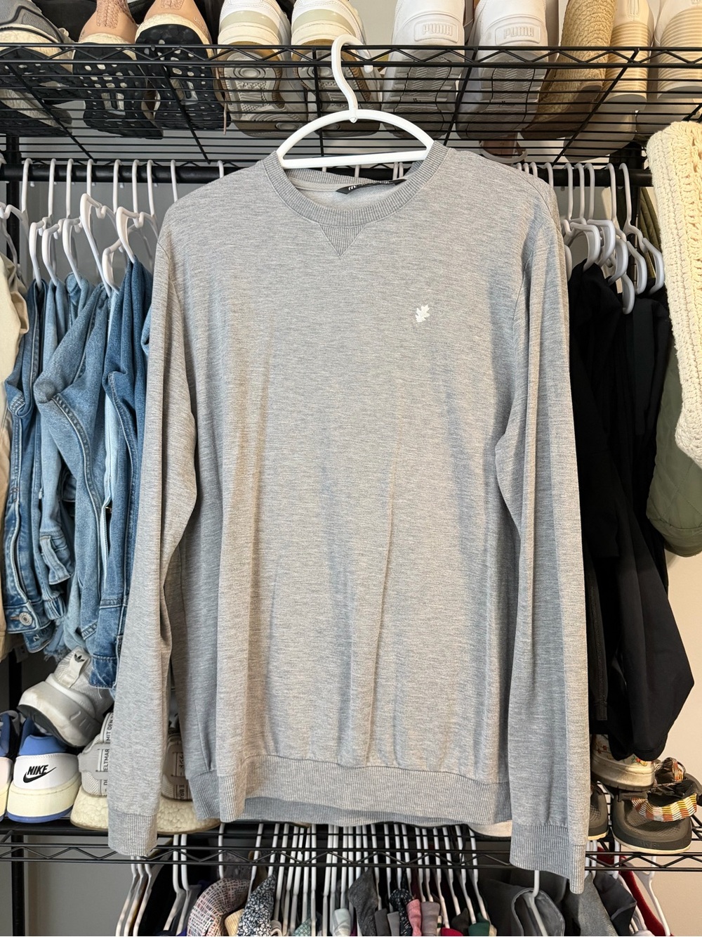 travis mathew crew neck